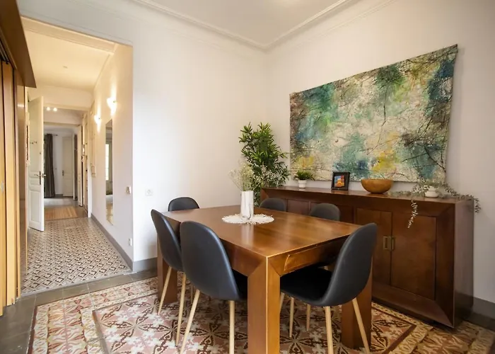 P2Sal1071- Elegant Apartment In Carrer De Salinas
